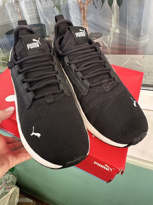 Кросівки PUMA, розмір 37