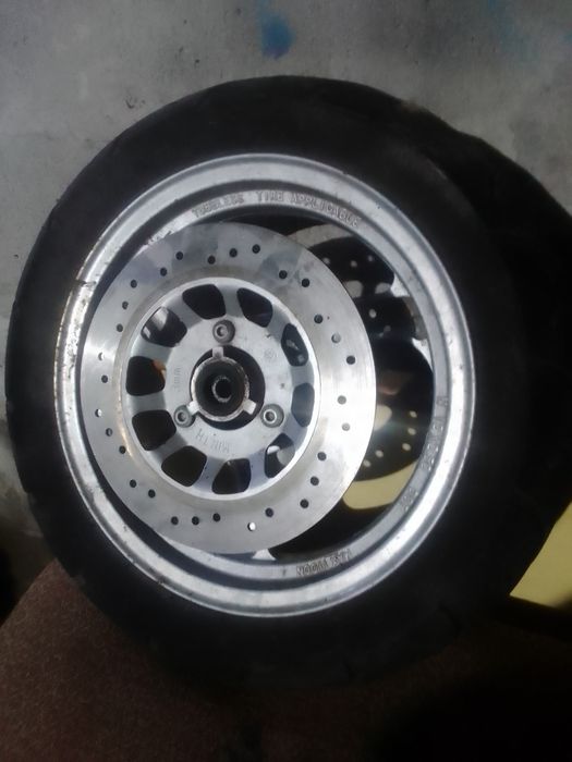 Продам переднее колесо скутера