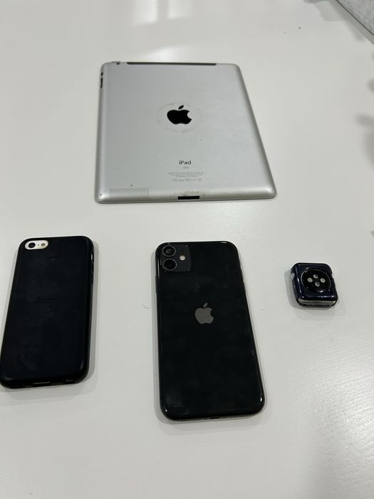2 iPhones, apple watch serie1, iPad 32GB [Estragados]