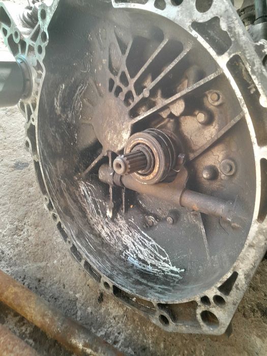 Isuzu Gemini Мкпп