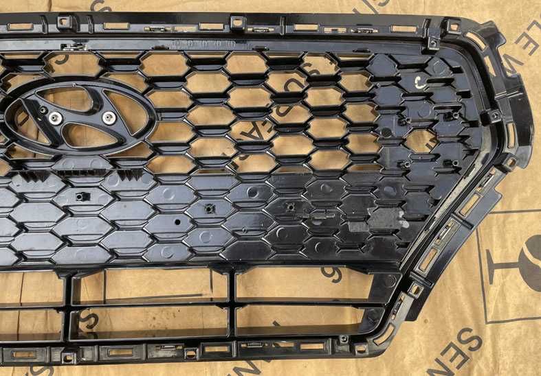 grelha frontal Hyundai I30 III . fase 1