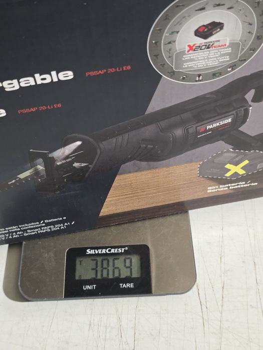 Serra sabre 20v Parkside completa