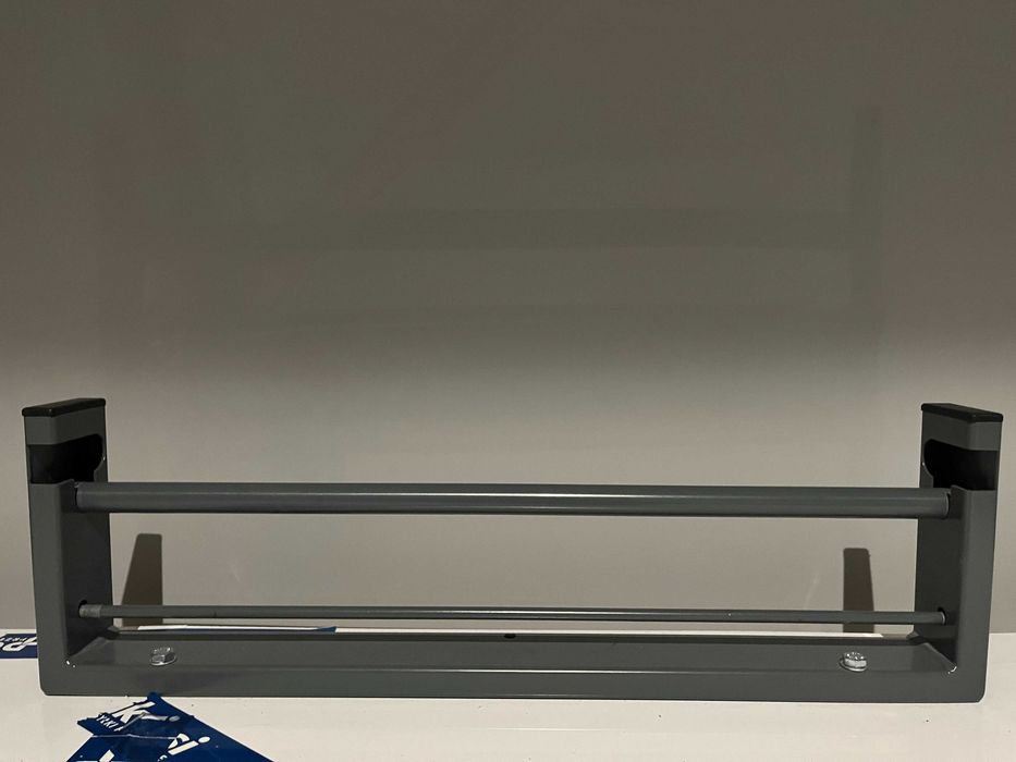 Dyspenser, owijacz, uchwyt do folii stretch do mocowania