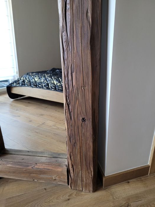 Lustro wolnostojące