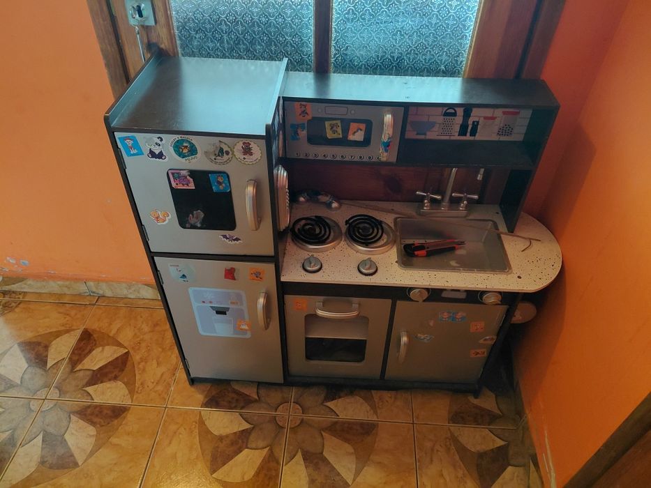 Kuchnia drewniana dla dzieci