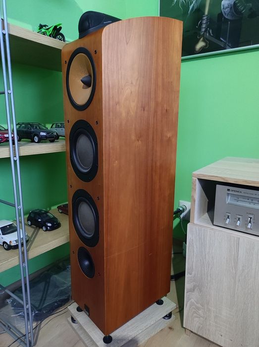 Bowers & Wilkins 703 | kolumny głośnikowe