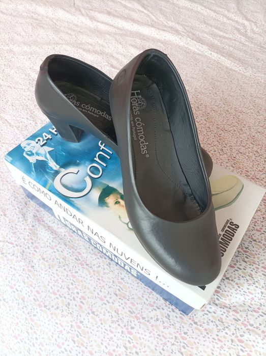 Sapatos salto preto 35
