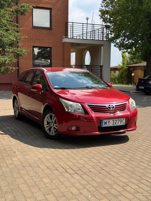 Toyota Avensis Auto od pracownika ASO, serwsowany do dziś tylko w ASO +hak