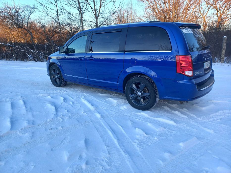 Dodge Grand Caravan 5  2019 р. GT CREW SXT + Мінівен 7 місць