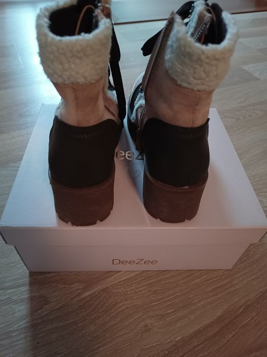 Botki ,,DeeZee"38