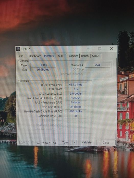 Комп'ютер настільний