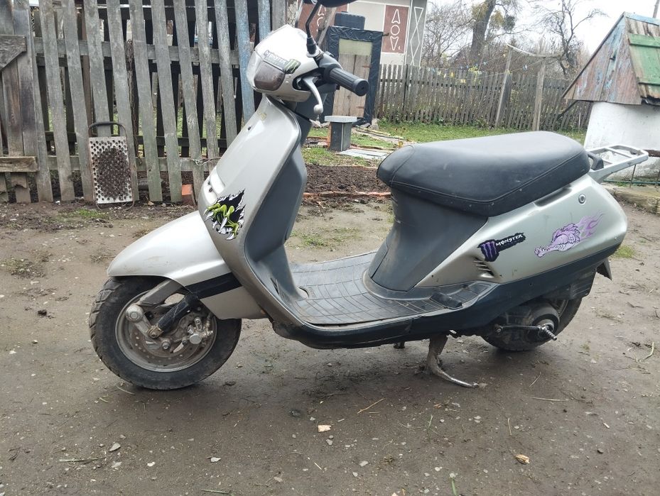 Продам мопед Хонда ліад 100