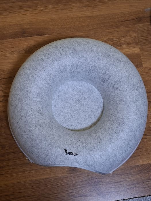 Лежак-пончик для кота