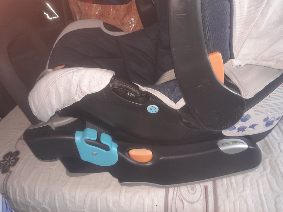 Vendo ovo da chicco com isofix