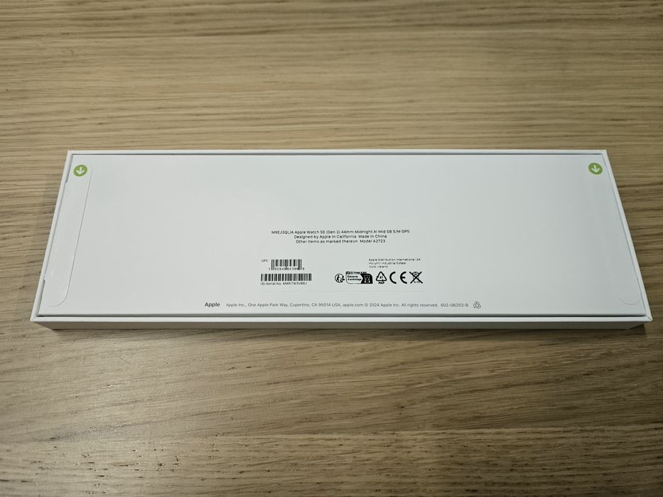 Apple Watch SE GPS 44mm Caixa de alumínio Midnight