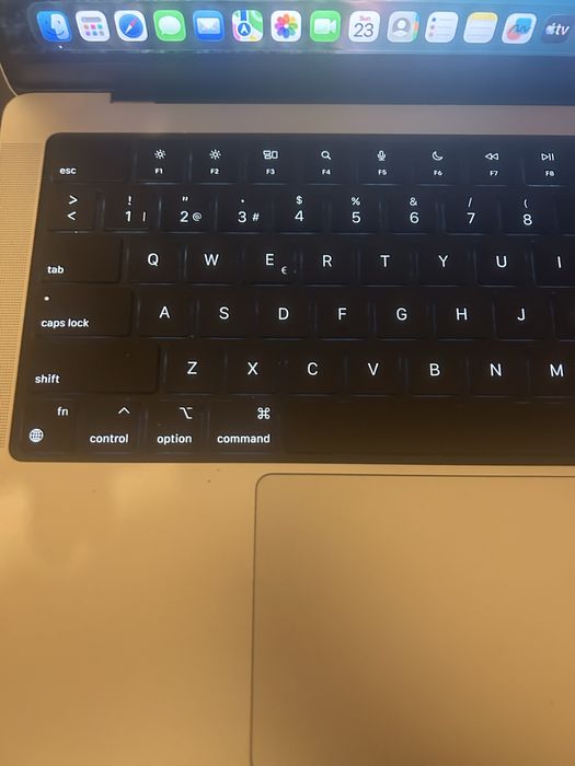 MacBook Pro M3 Pro 18Gb Ram 100% bateria 14'