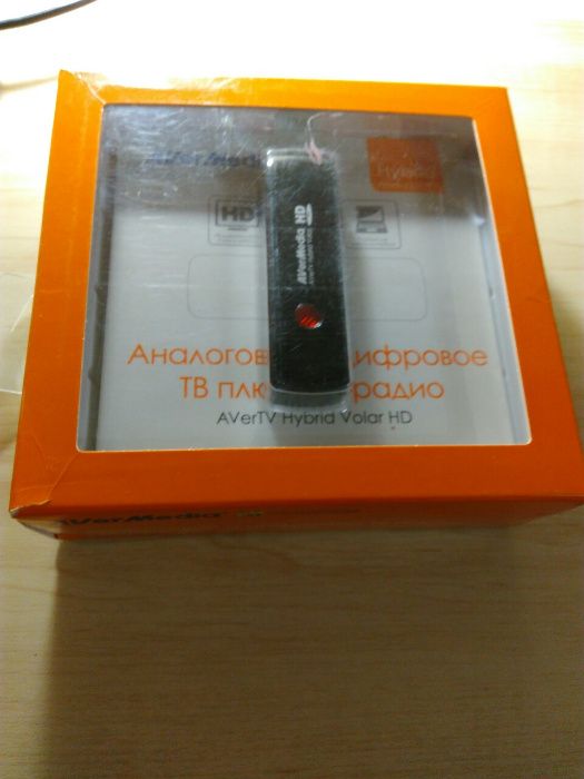 Портативный тюнер для ноутбука и пк Avertv Hybrid Volar Hd