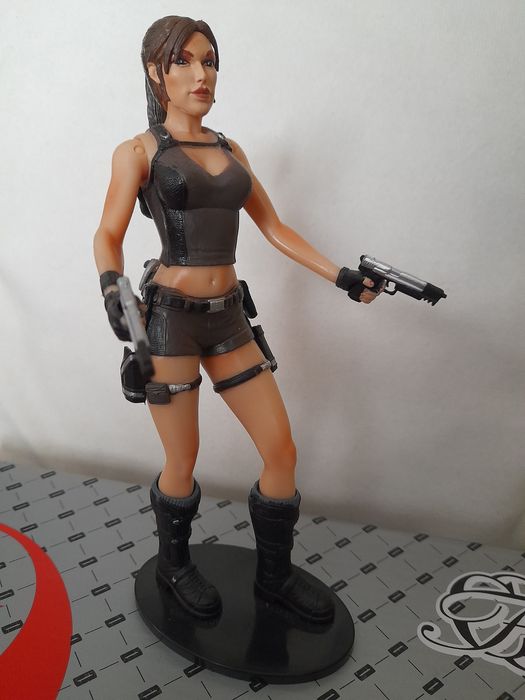 小顔スティッキLara Фігурка Tomb Rider, Лара Крофт.: 633 грн. - Фигурки персонажей