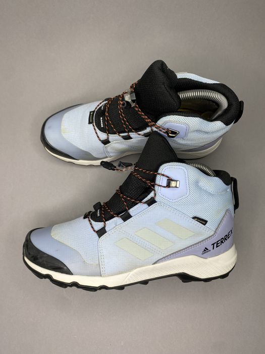 Adidas Terrex водостійкі трекінгові кросівки високі кроссовки 38р топ