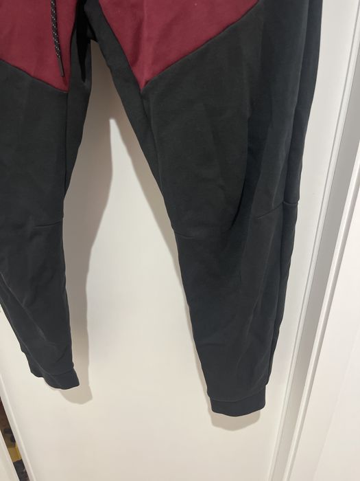 Calça de homem marca Nike