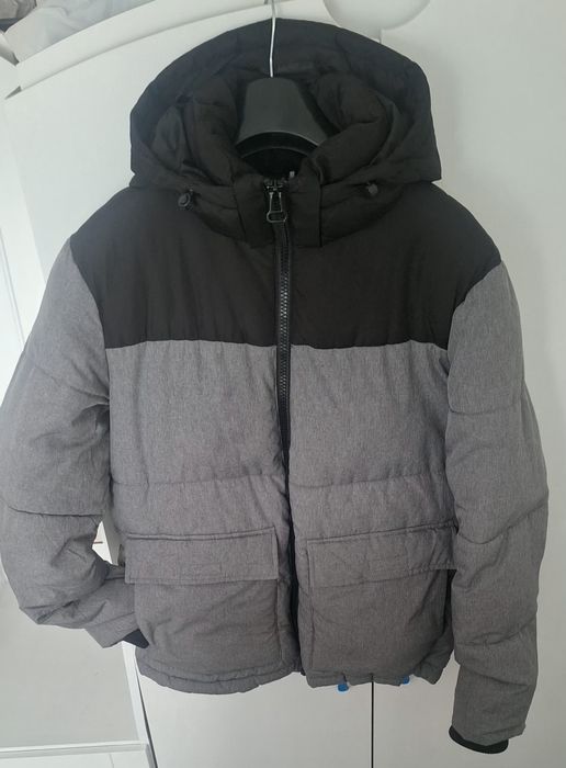 Kurtka zimowa z kapturem