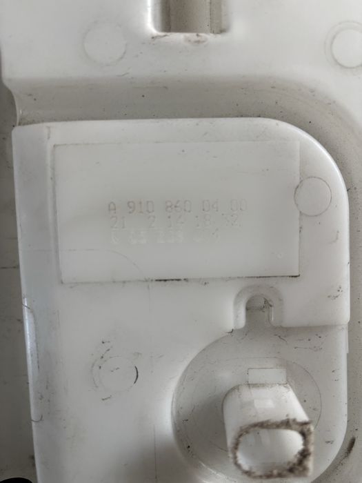 Zbiorniczek spryskiwaczy sprinter 910