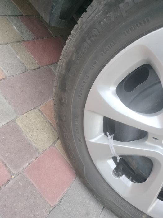 Автомобіль Ситроен С3