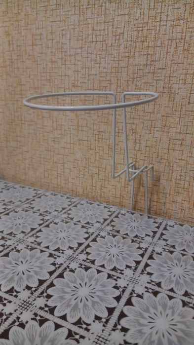 Держатели для шапок