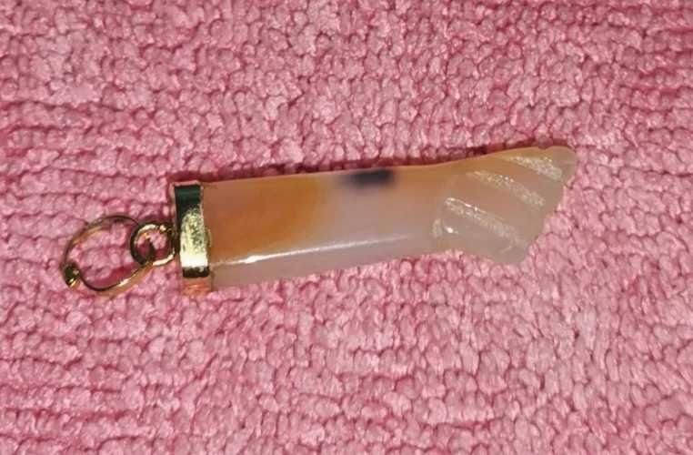 Pendente de figa, mão em ágata, amuleto da sorte