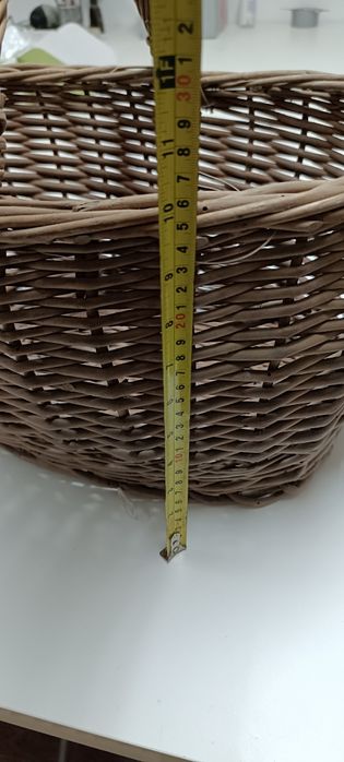 Cesta de verga usada431978893500764166