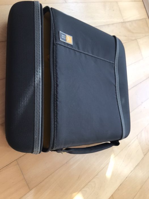 Case Logic cover in excellent condition64283896859778123