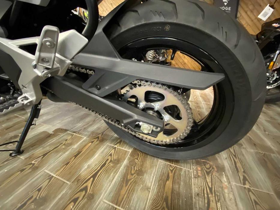 Мотоцикл CFMOTO 700MT
