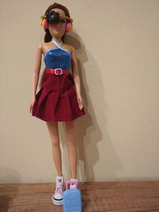 Zestaw akcesoriów dla lalki Barbie  słuchawki, torba i fotoaparat