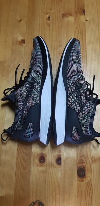 Продам Оригінальні!!!Nike Air Zoom Mariah Flykni t Racer