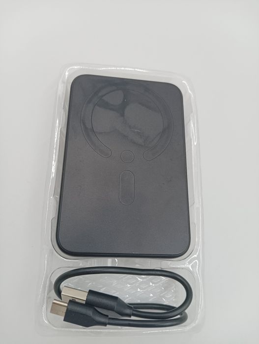 Powerbank 12000 z magsafe