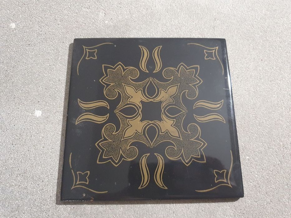 10 m2 Stare płytki ceramiczne  ścienne retro loft 15x15 zabytkowe