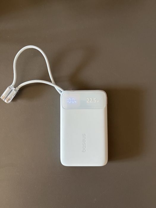 Павербанк Baseus 10000mA,22,5 B. Новые,запечатанные.