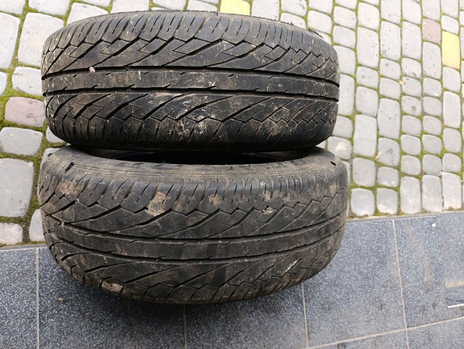 Продам літню резину Dunlop 205/60/r16