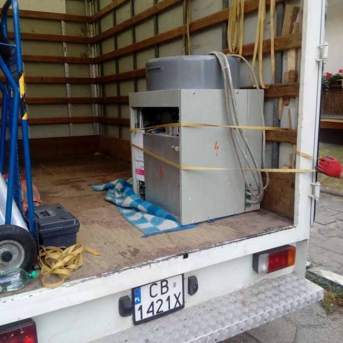 Małe  przeprowadzki Bydgoszcz  Transport mebli , wnoszenie mebli