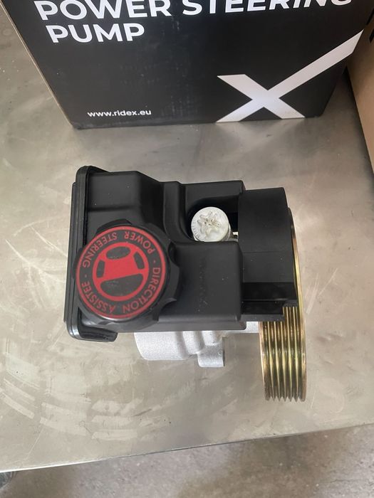 Bomba direção assistida Peugeot 206 1.4hdi