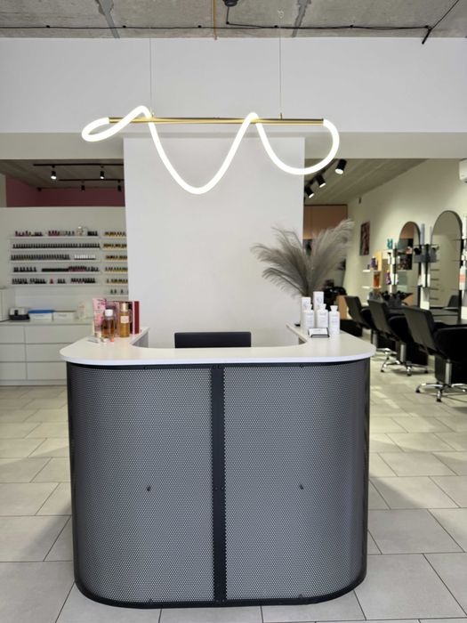 продається салон краси як готовий бізнес під ключ в центрі ЖК Княгинин