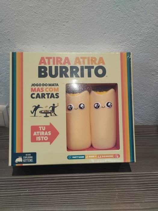 Jogos de tabuleiro novos, selados