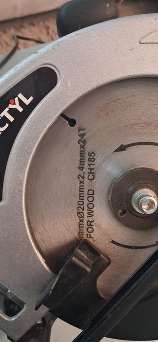 Serra circular eletrica 1200W