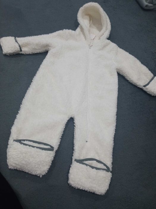 Pusblu ciepły pajacyk pluszowy biały r 74