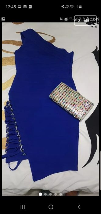 Chabrowa bandażowa sukienka