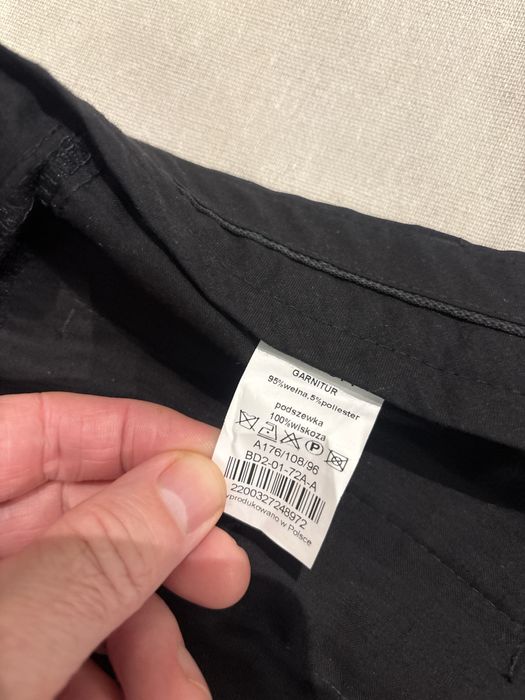 Granatowy garnitur welniany Bytom 176/108/96