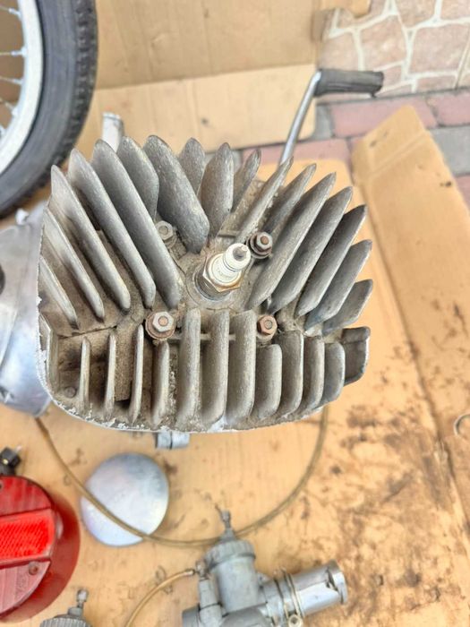 Продам двигун  на мото MZ ( гдр)