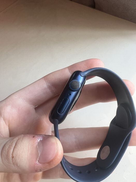 Apple Watch Series 6 40mm | Батарея 98%