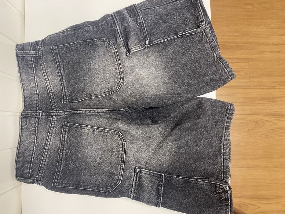 Calções cargo pretos