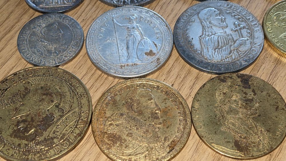 Złote monety wykopki